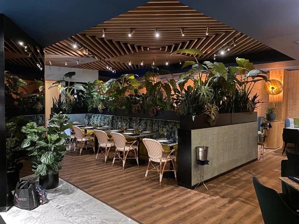 Condado Beach Luisa International Cuisine Interior