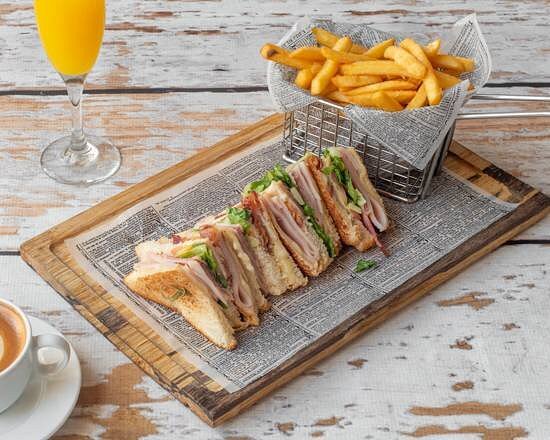 Condado Beach Pannes Club Sandwich