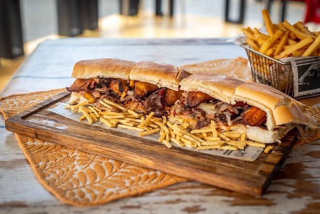 Condado Beach Pannes Sandwiches