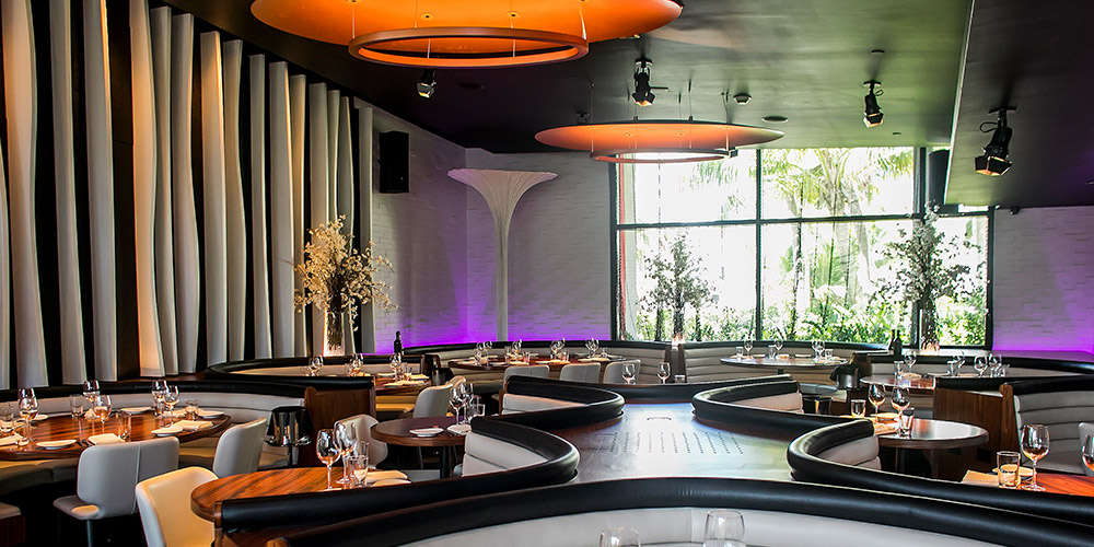 Condado Beach Stk Interior