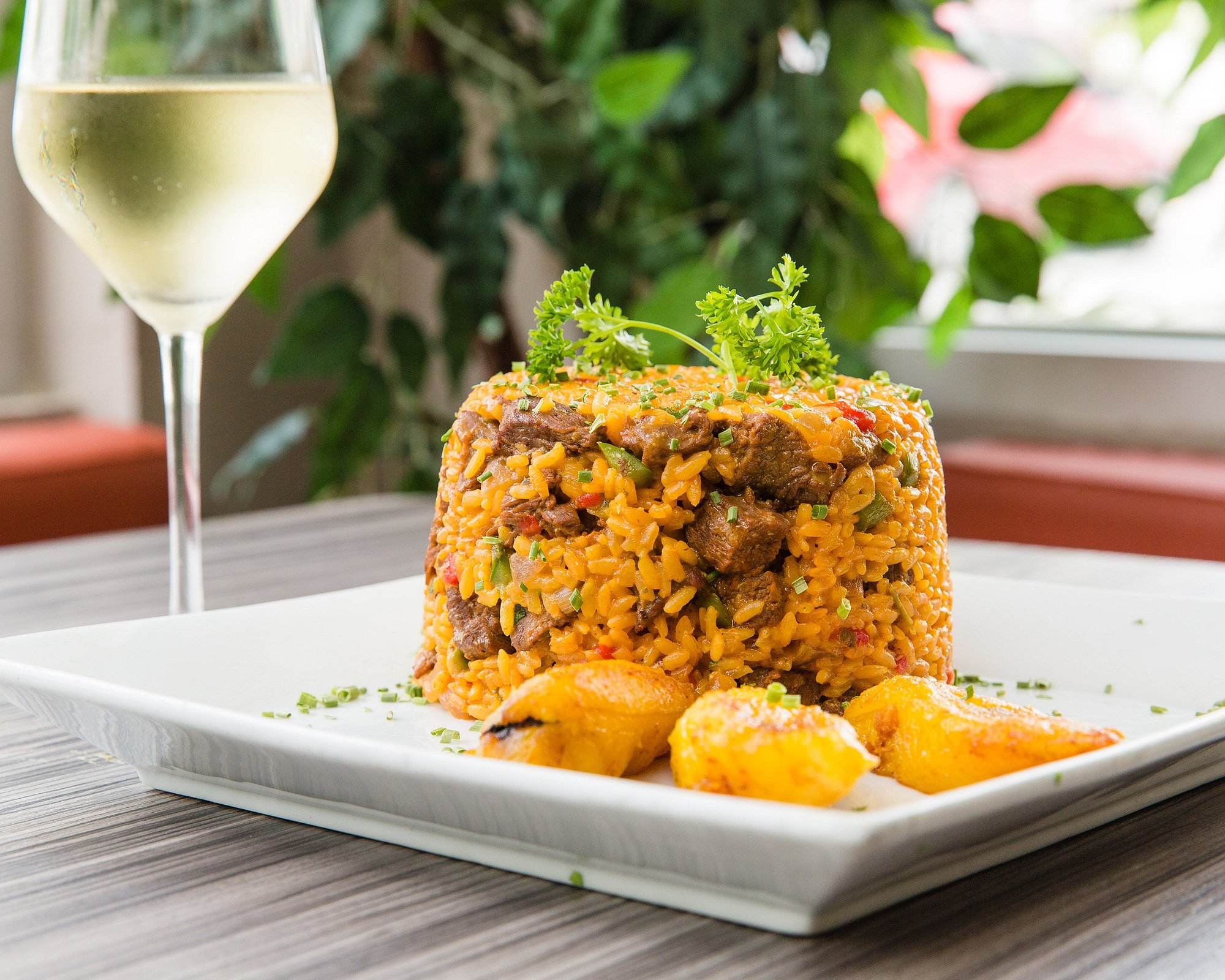 Condado Beach Waiters Gastro Bar Arroz Enchurrascado
