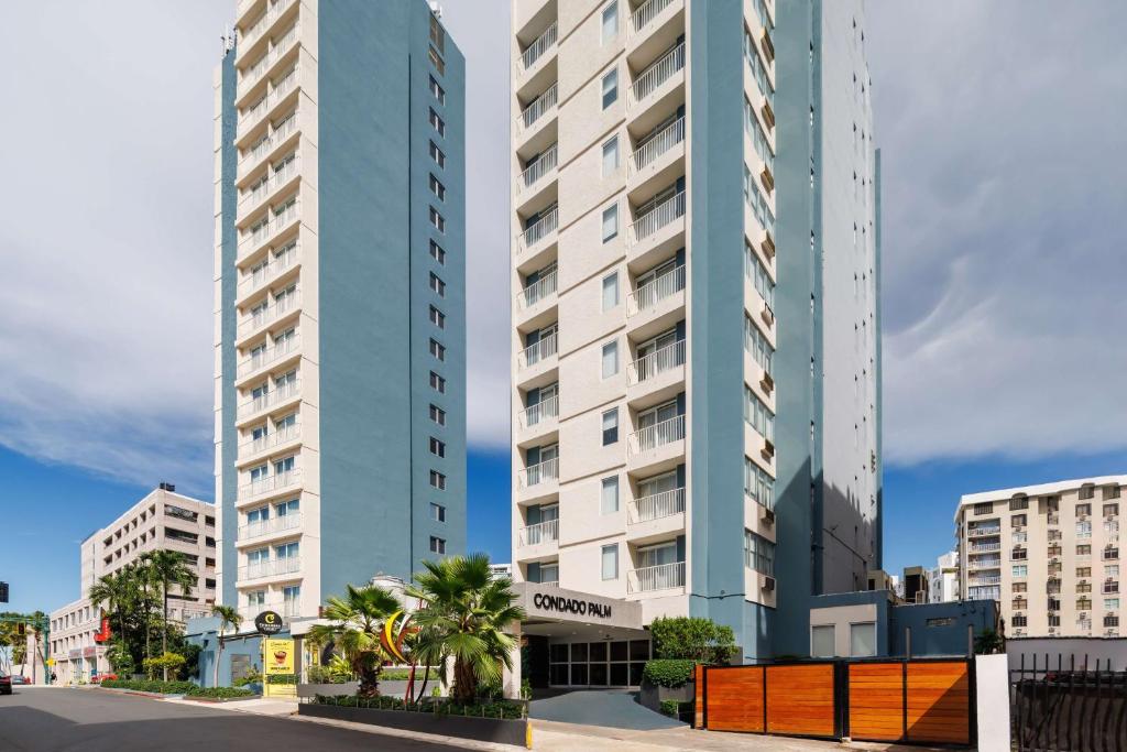 Condado Beach Palm Inn Exterior