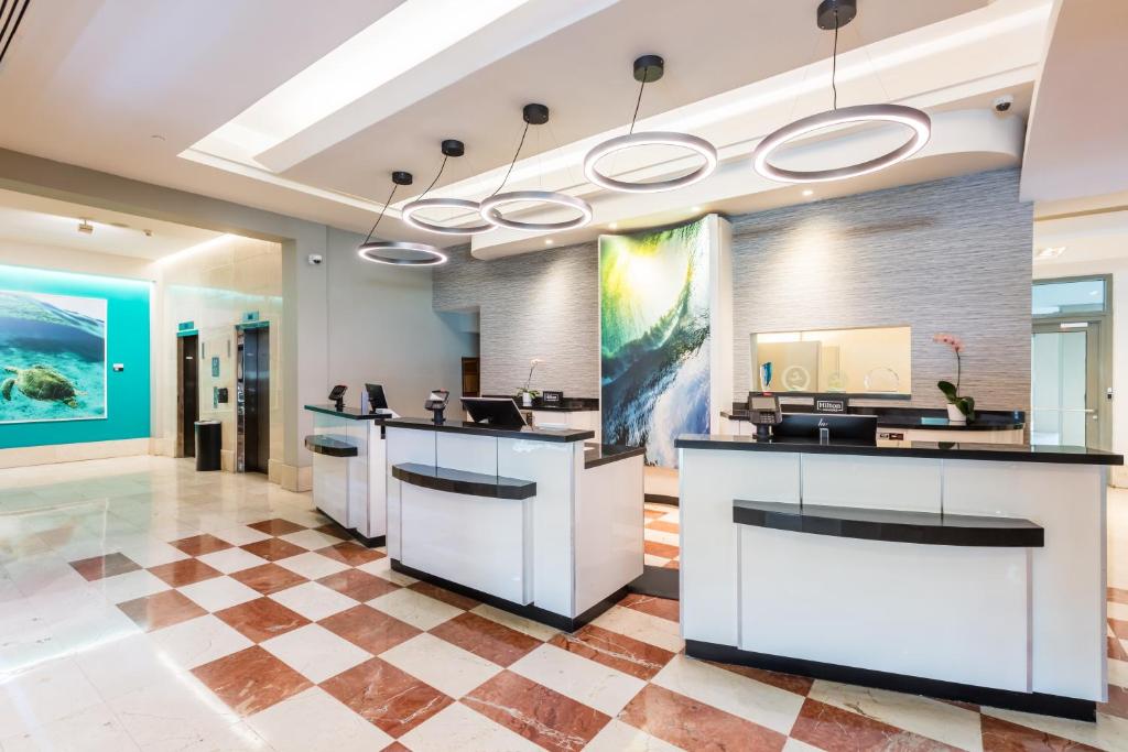 Double Tree Escambron Beach San Juan Front Desk
